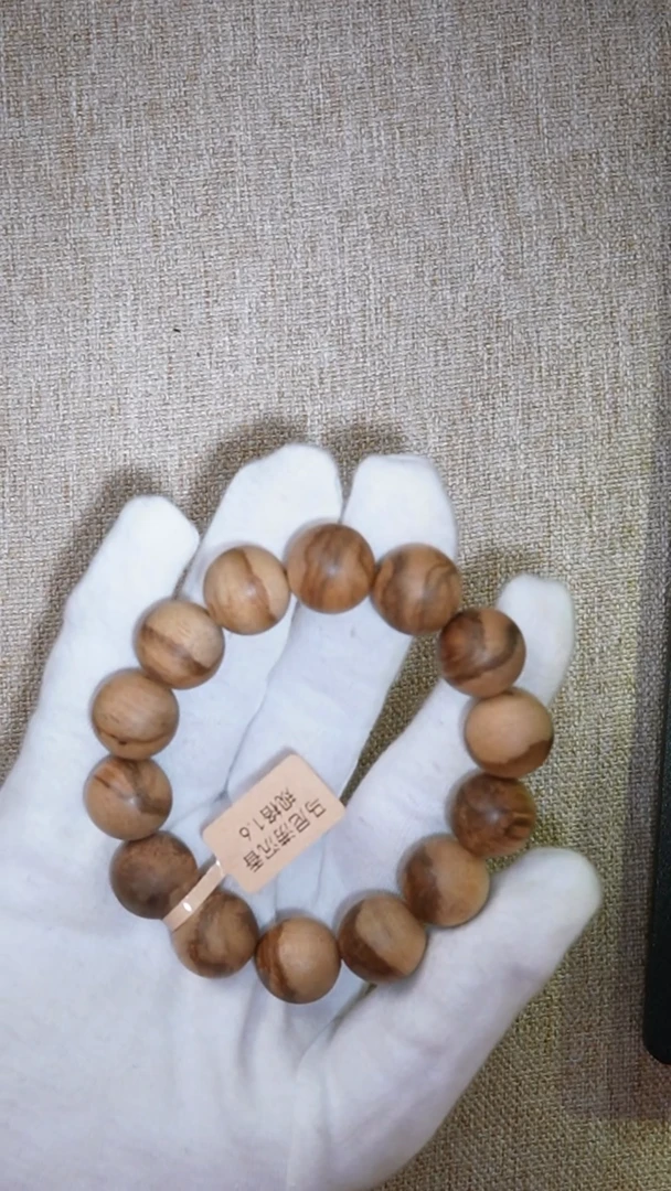 手串沉香马尼涝单圈1.6