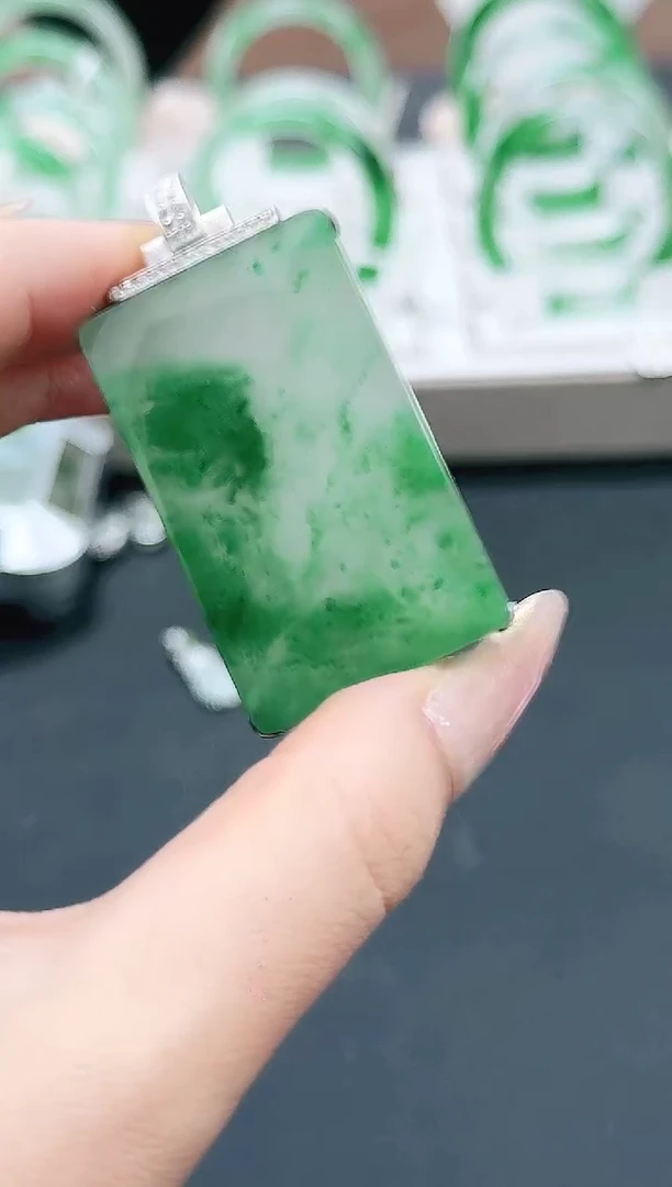 未镶嵌1石英质玉（非洲翠）/5843