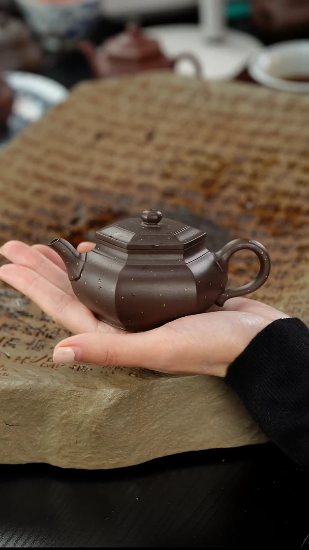 茶壶紫砂跃****媒铺砂大彬六方