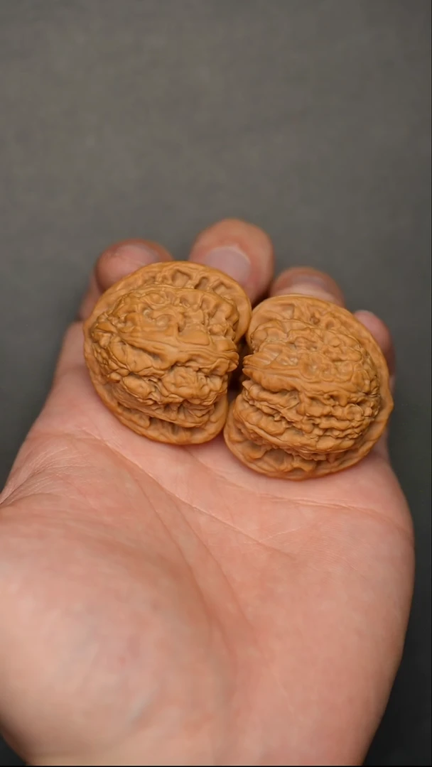 把件文玩核桃Z**g全品承德密纹38