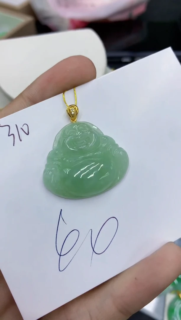 翡翠未镶嵌颈饰号链接1111111