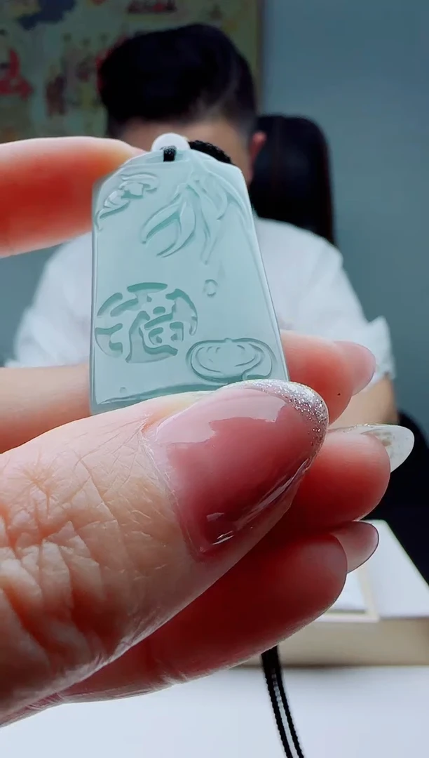 颈饰未镶嵌翡翠多样性发其一
