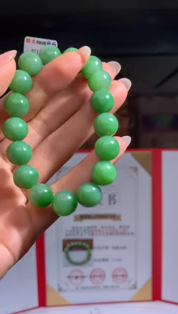 【闪购商品】定制和田玉Boss阳天然和田玉（拍一发一）