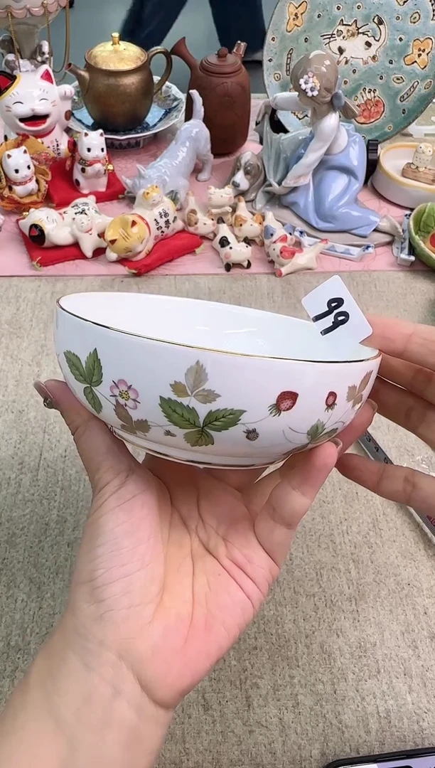 瓷片泡泡家的瓷器真好看