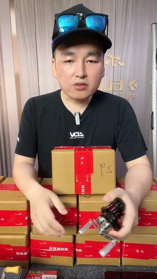 尔鱼山谷系列水滴轮盲盒34号盲盒 （全新，赠品随机）