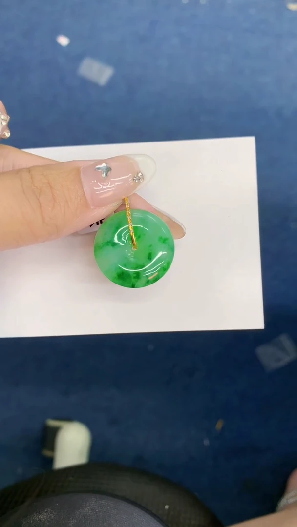 翡翠18K金镶嵌吊坠(不含链)1