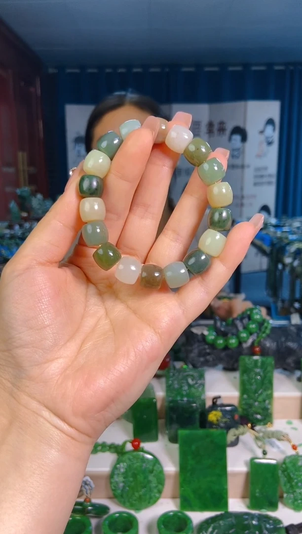 和田玉未镶嵌挂件1