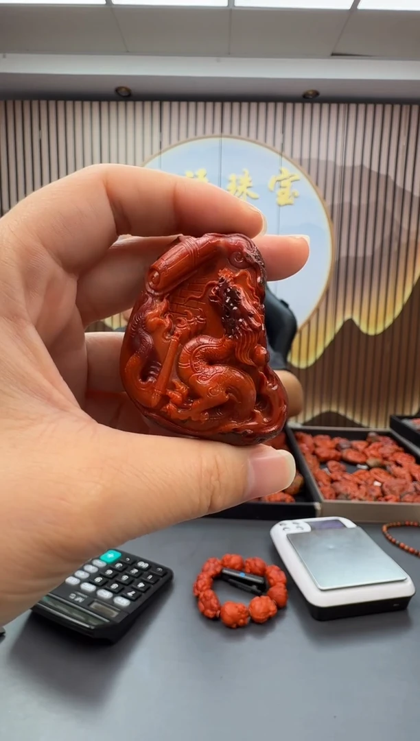 未镶嵌雕刻南红玛瑙057ZB0915产品一个