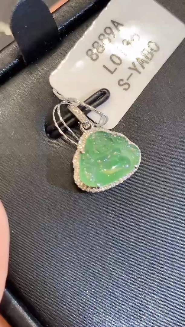 翡翠18K金镶嵌吊坠(不含链)L0136多样性发其一