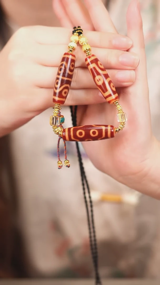 玛瑙/玉髓（覆膜）颈饰未镶嵌传世珠宝