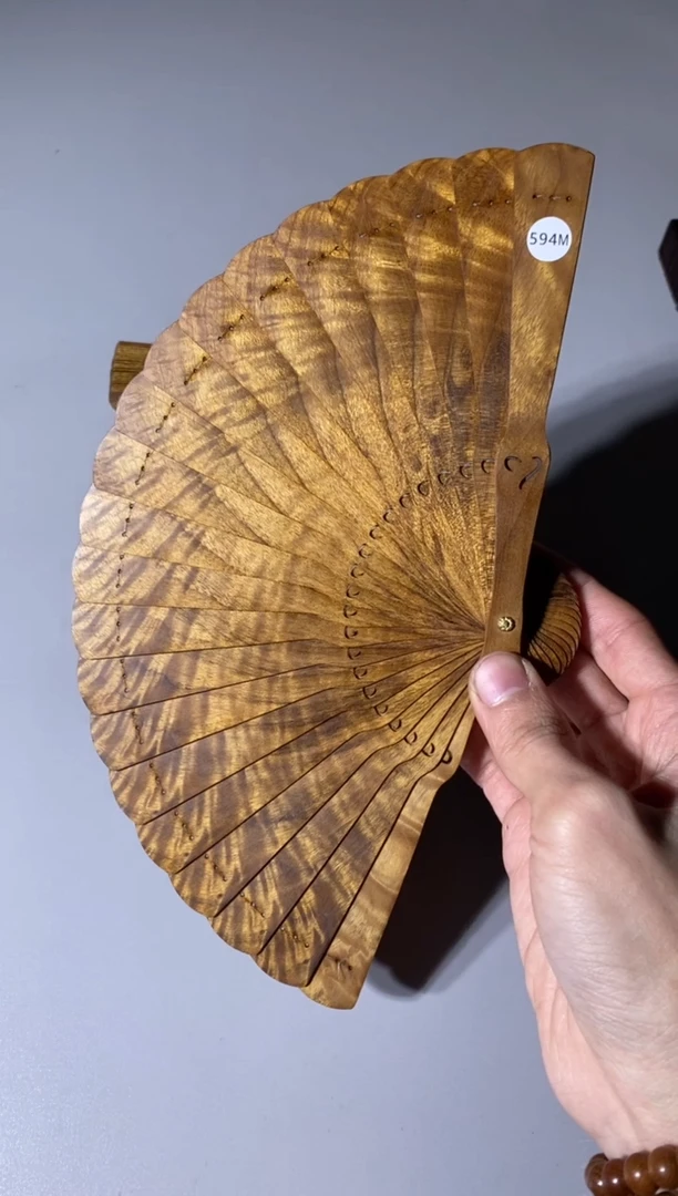 【闪购商品】金丝楠594号15cm金丝楠木小叶桢楠扇子