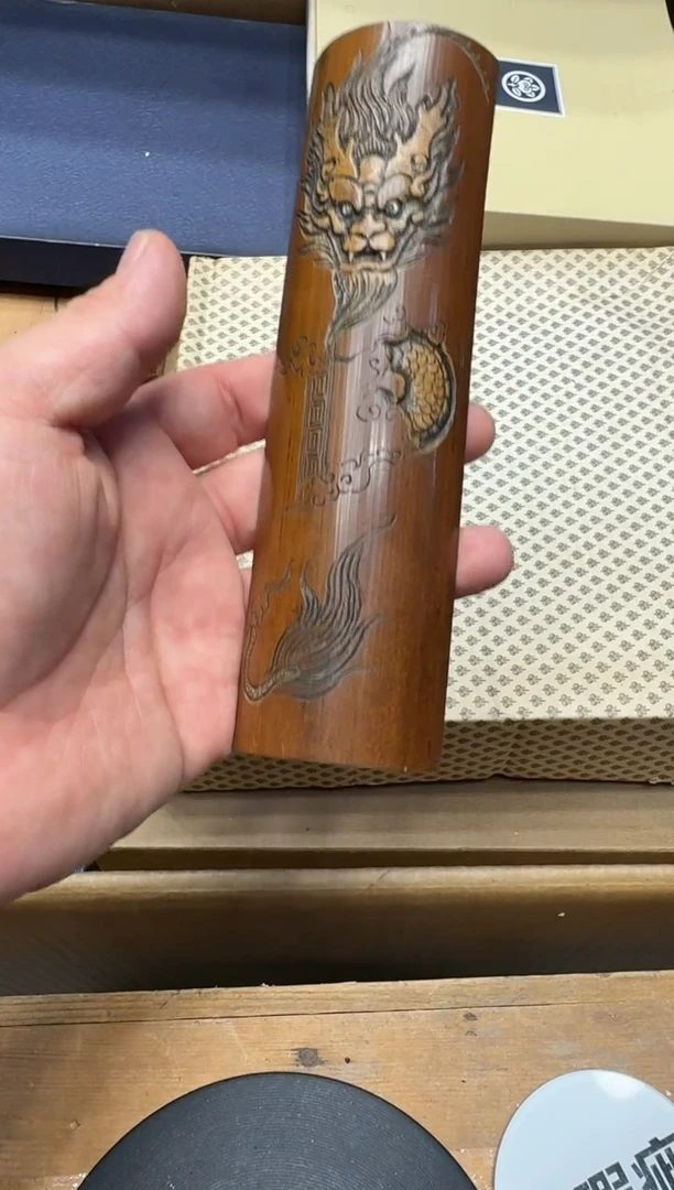 瓷器梵**宝闪购商品  如图 中古品默认微瑕