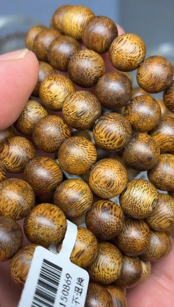 沉香手串 海南莺歌绿圆珠单圈1.0多样性发其一