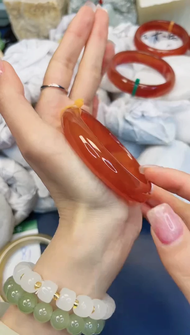 【闪购商品】石英质玉手镯未镶嵌29