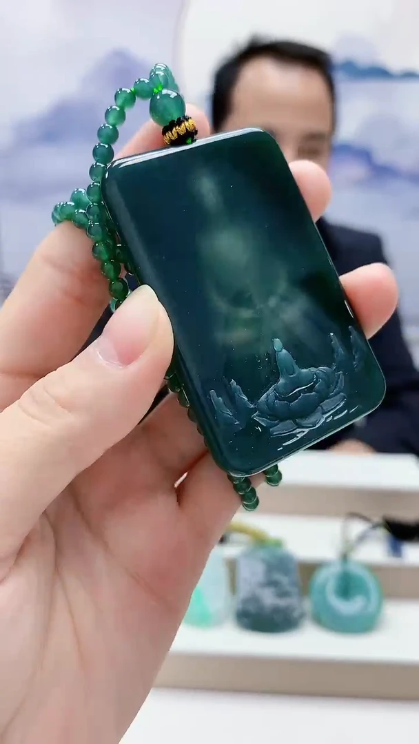 未镶嵌定制翡翠4957lr-毛货挂件赠珠链45