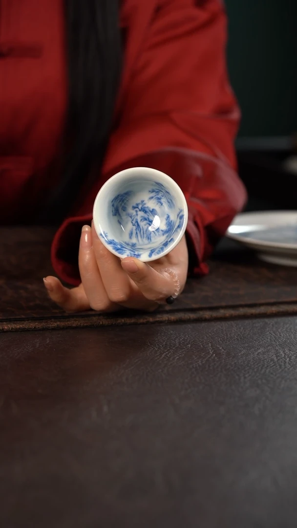 【闪购商品】杯聚澜堂红金花釉内山水小压手杯