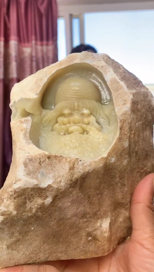 未镶嵌岫玉摆件