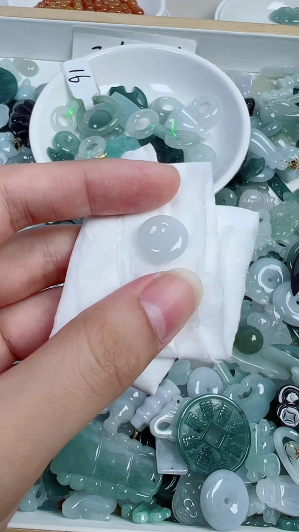 散珠翡翠103号链接，A货翡翠