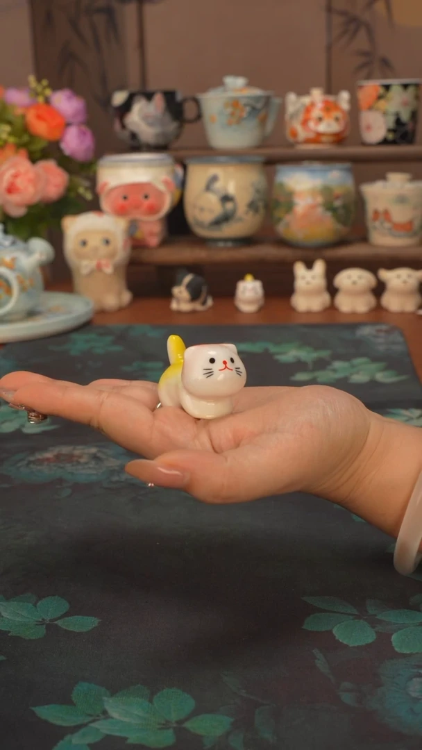 【落单】猫猫摆件可作笔架