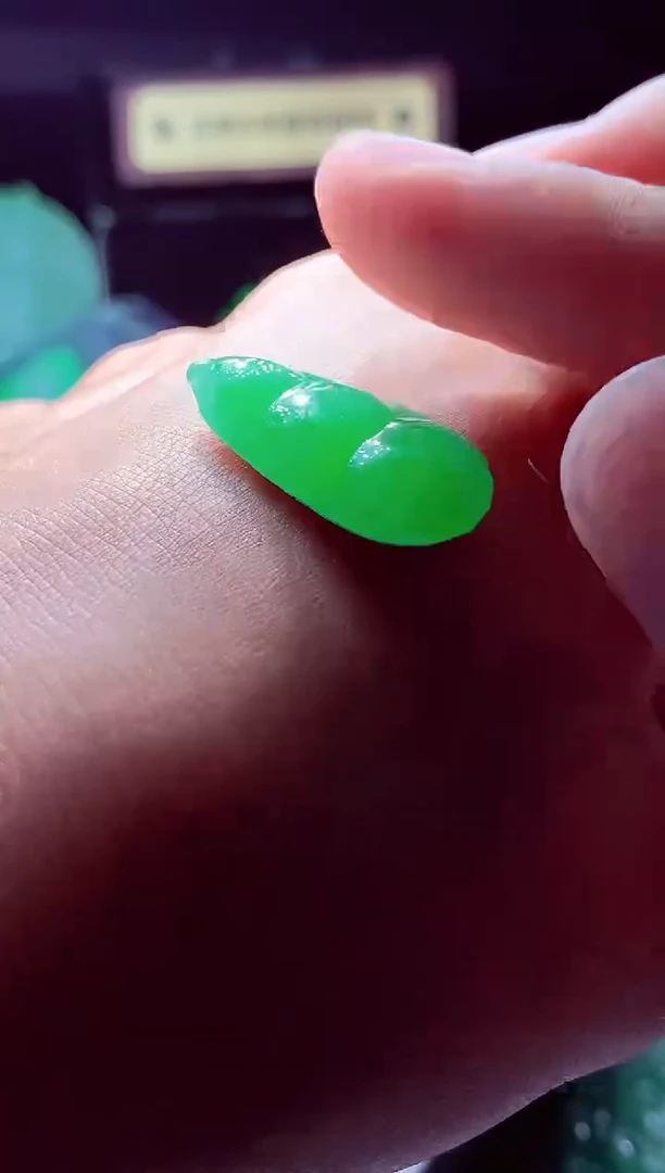 未镶嵌定制翡翠艺*# 翡翠毛货定制