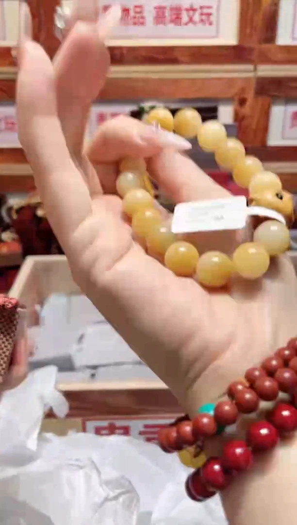 精品手串闪购链接（多样性发其一）￥