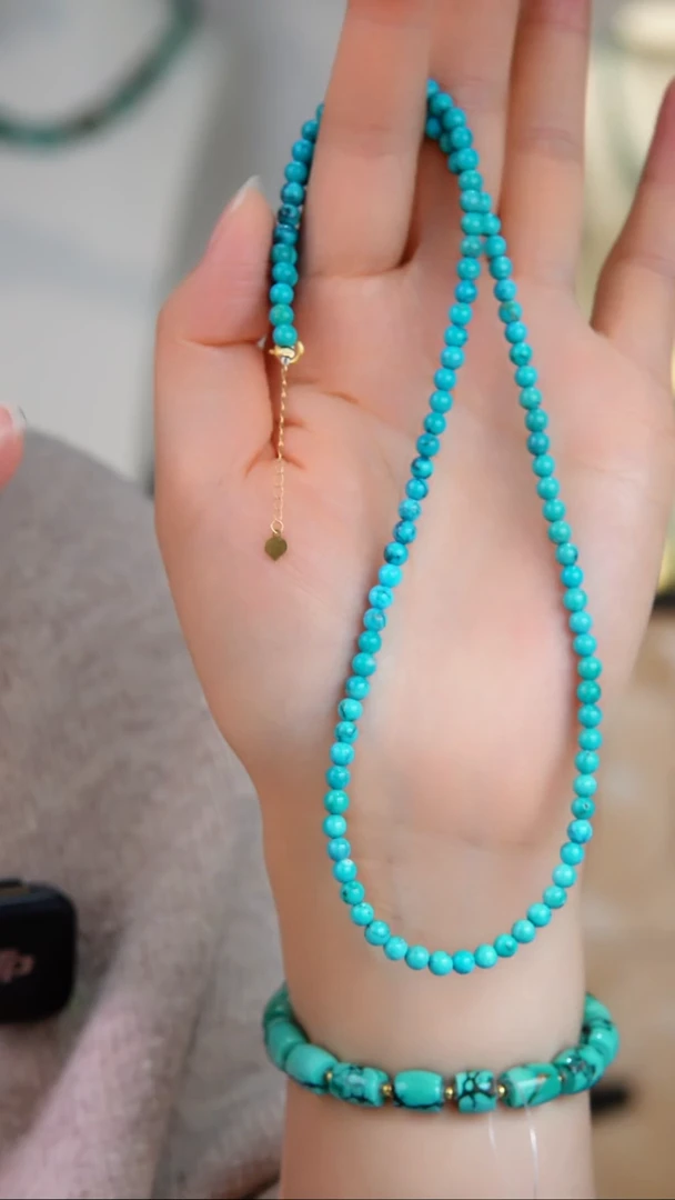 18K金镶嵌绿松石项链多样性发货