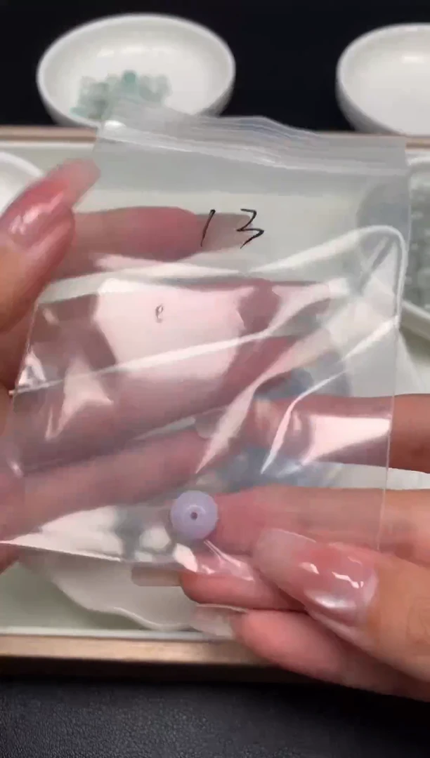 翡翠散珠天然缅甸翡翠鼓珠包容卡9