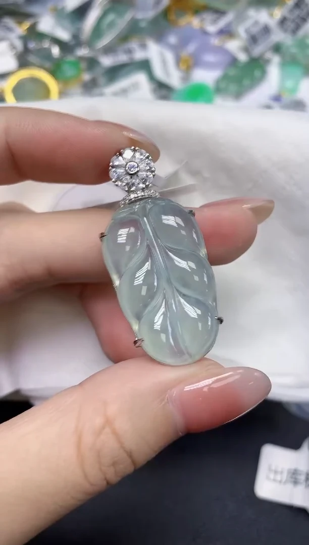 颈饰未镶嵌翡翠天然缅甸翡翠A货多样性发一件