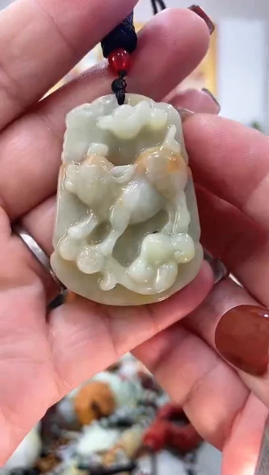 未镶嵌岫玉挂件