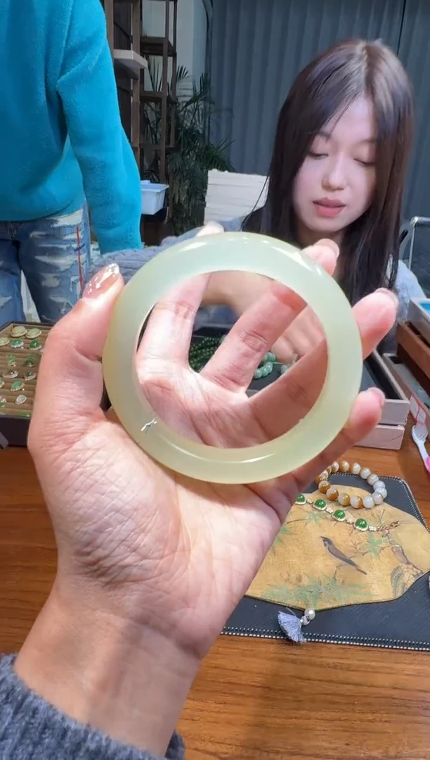 【闪购商品】和田玉180未镶嵌1.12一宝59.8圈