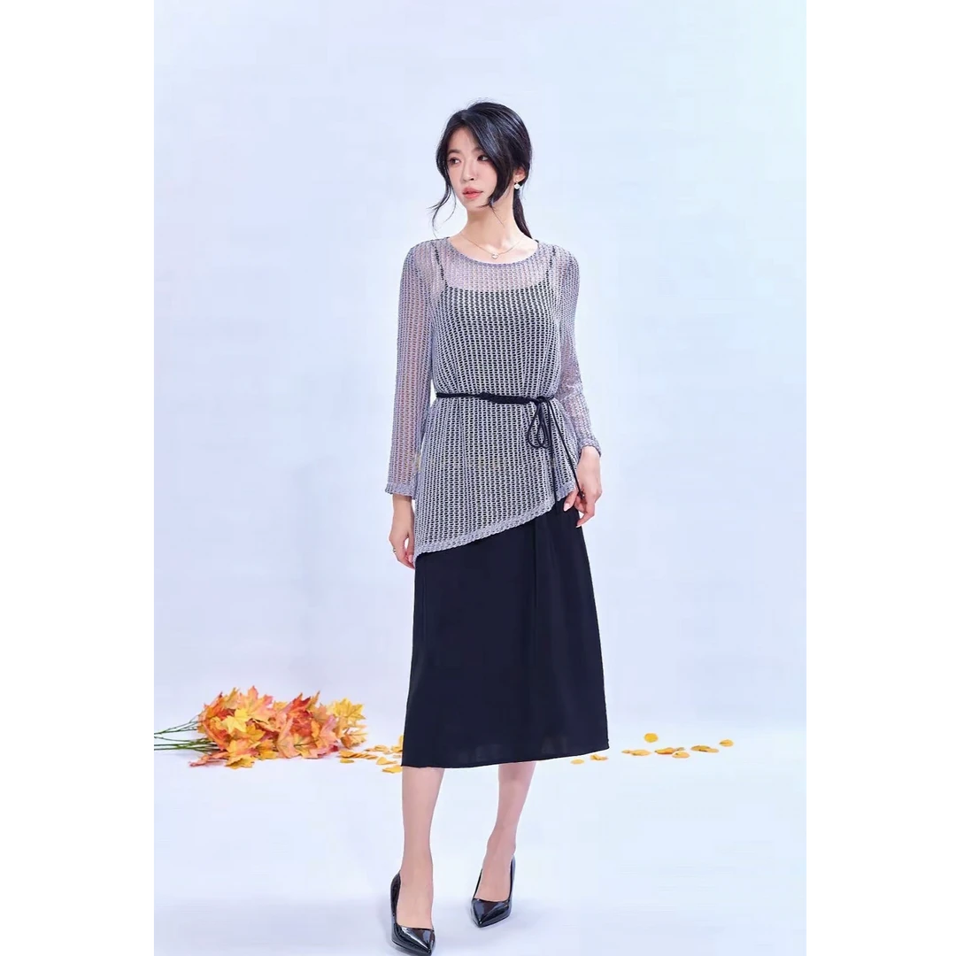 新款时尚镂空优雅圆领衬衫搭长款吊带裙两件TQ126