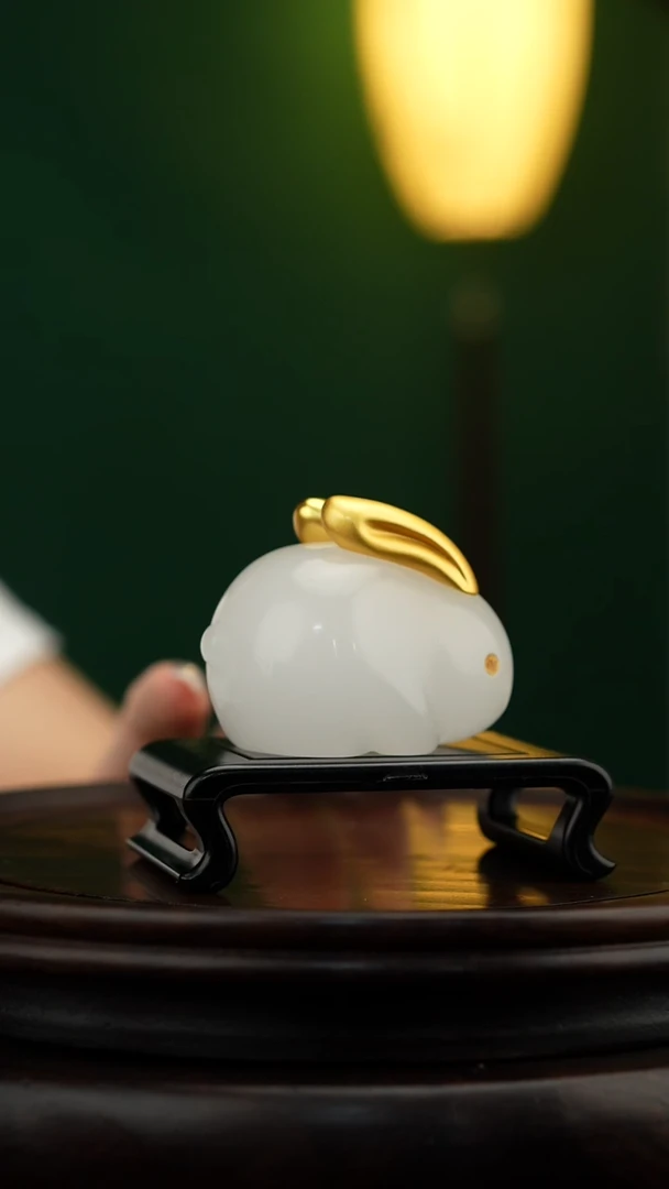 玉【玉兔呈祥】天然玉石摆件