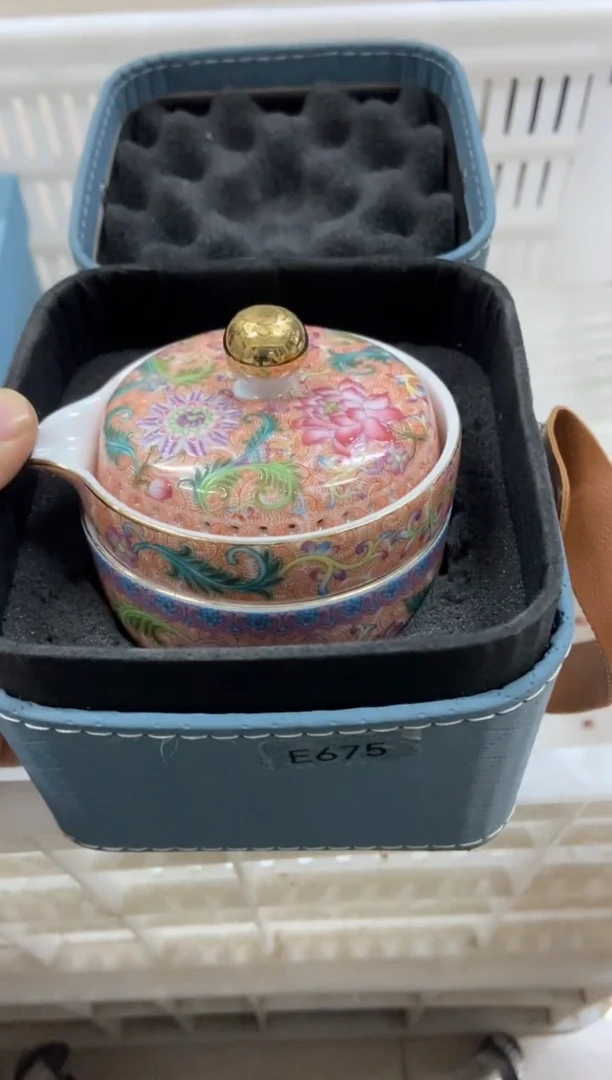 杯无运费险有瑕疵的摄影的产品有使用过的痕迹有点脏介意勿拍