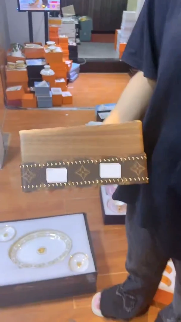 杯鸿辉家品牌瓷器，京东包邮！