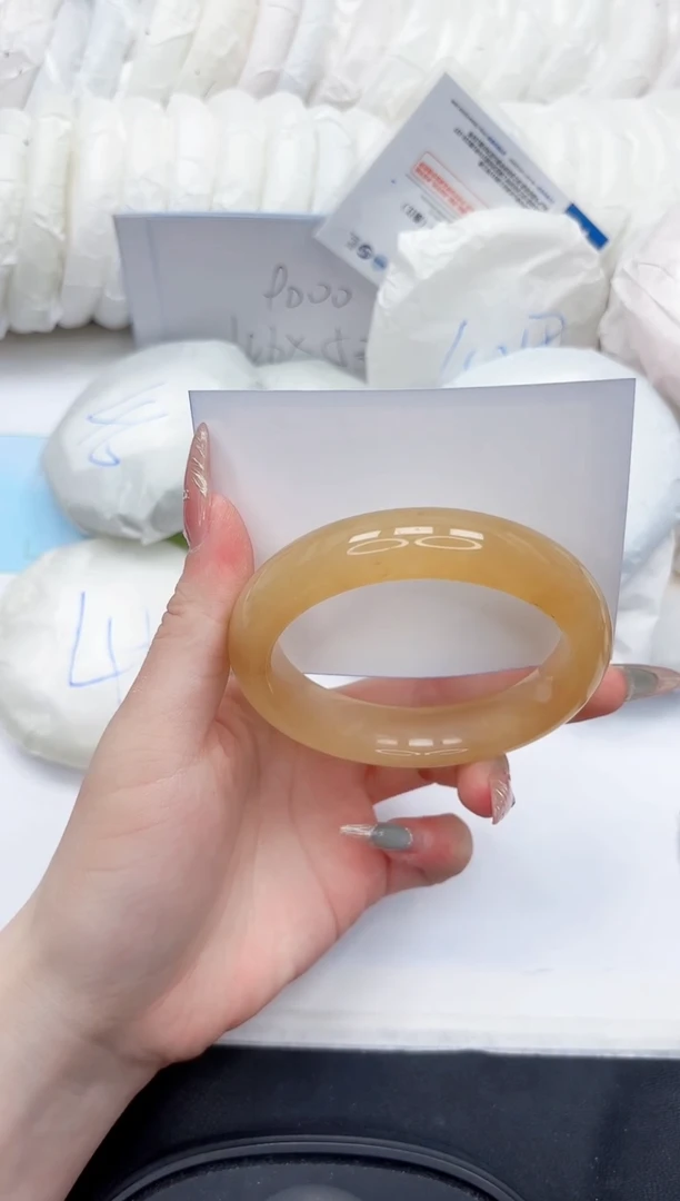 石英质玉手镯未镶嵌103-58