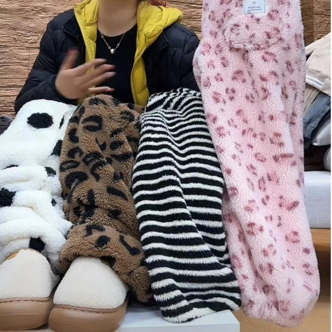 吾 2025【Y】11月12日  加厚珊瑚绒女士可外穿宽松毛绒居家裤1112-