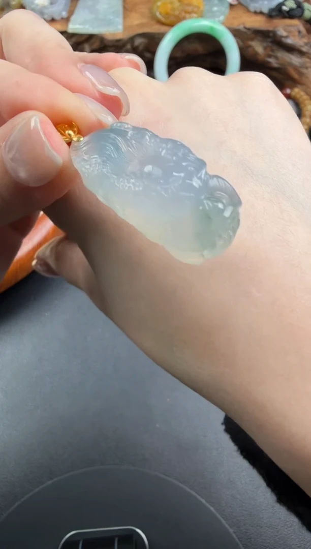 吊坠(不含链)18K金镶嵌翡翠翡翠饰品-261