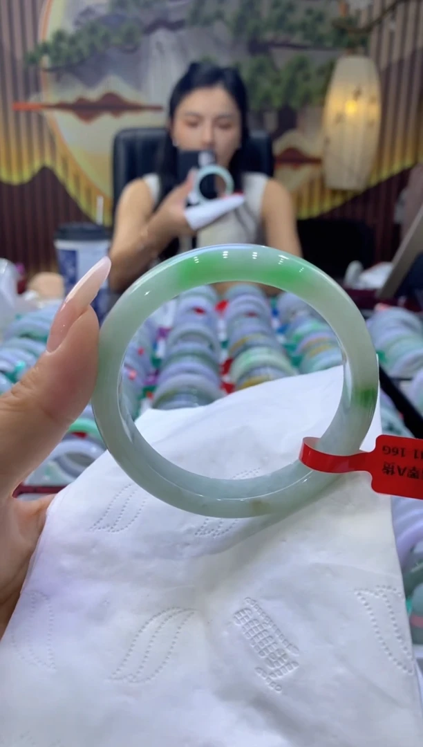 翡翠手镯未镶嵌00009237