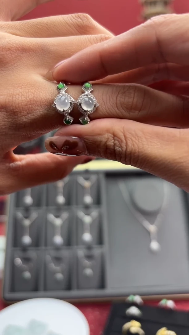 【闪购商品】翡翠戒指银S925镶嵌528607/戒指/多样性发一个