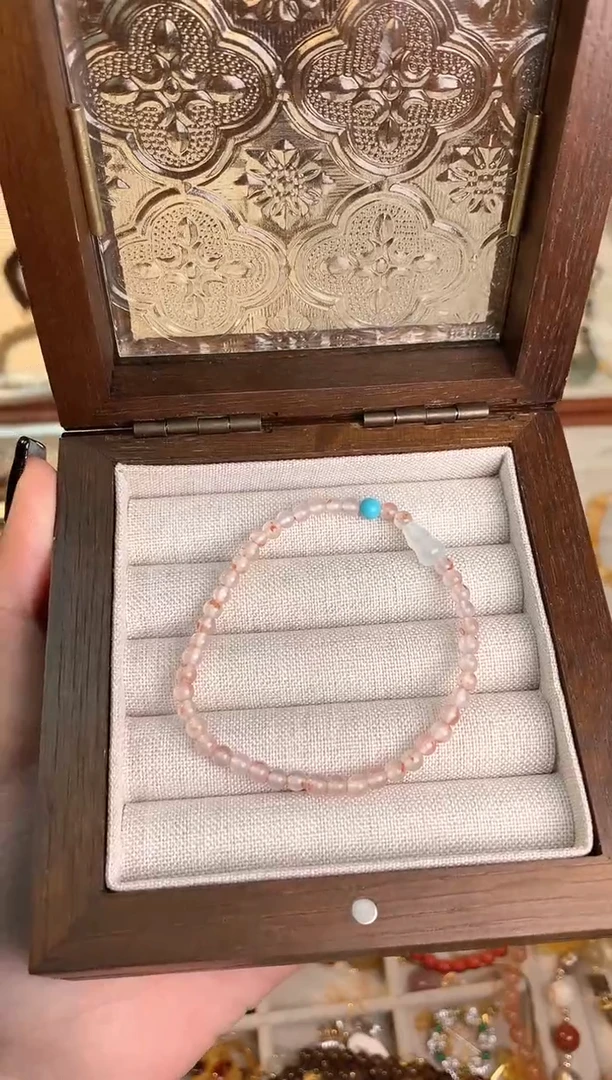 【闪购商品】南红玛瑙手串未镶嵌冰底冰飘南红葫芦款单圈