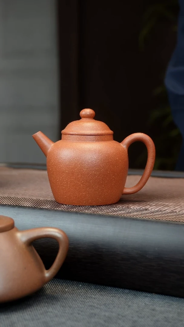 【闪购商品】紫砂茶壶精工半手 红降坡 150CC 木犀壶