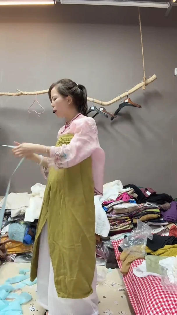 沐小睿服饰麻衣380