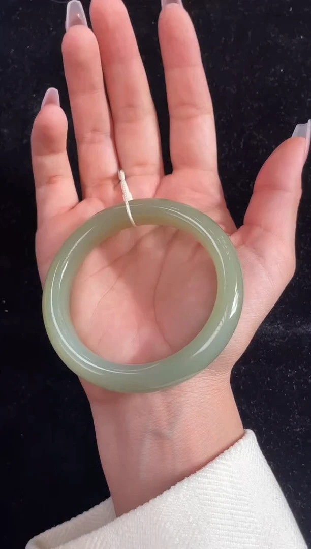 未镶嵌手镯和田玉新疆且末近矿料57-58圈口上等和田玉手镯女