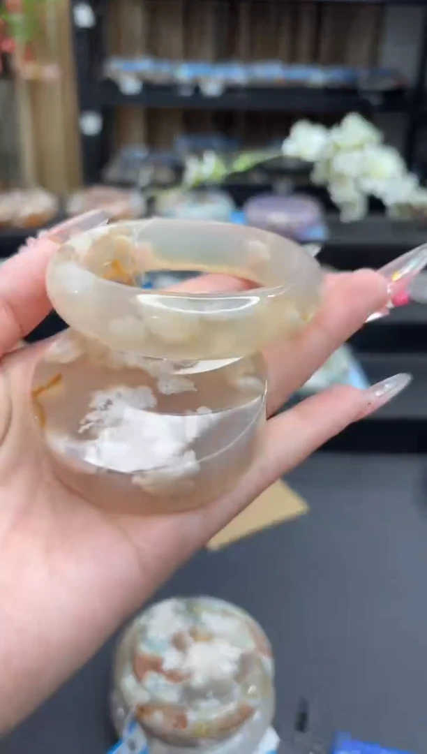 未镶嵌手镯石英质玉145(57圈赠送镯心)