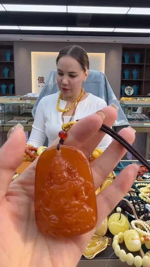 琥珀颈饰未镶嵌爱*74秒拍号