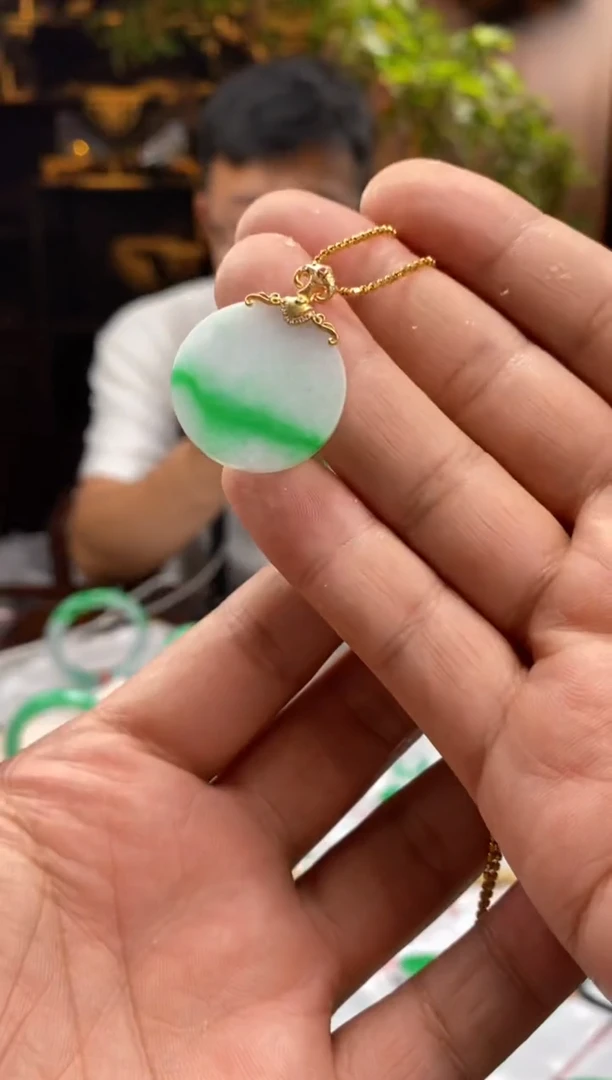 吊坠(不含链)未镶嵌翡翠dk884天然缅甸翡翠a货