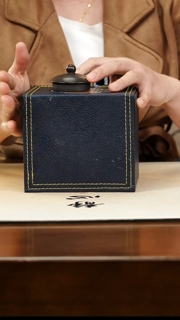 茶壶紫砂宜兴原矿紫砂壶孤品