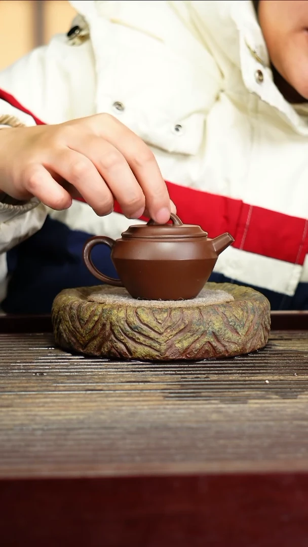 宜兴原矿紫砂壶茶壶宜兴原矿紫砂壶茶壶100C