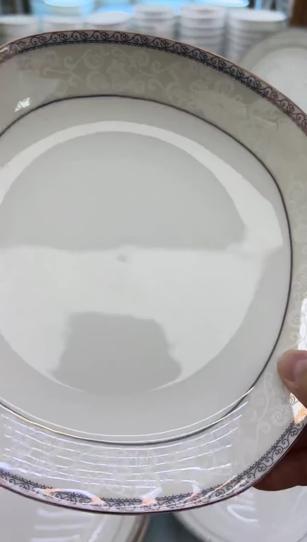 骨瓷玲珑8方4个