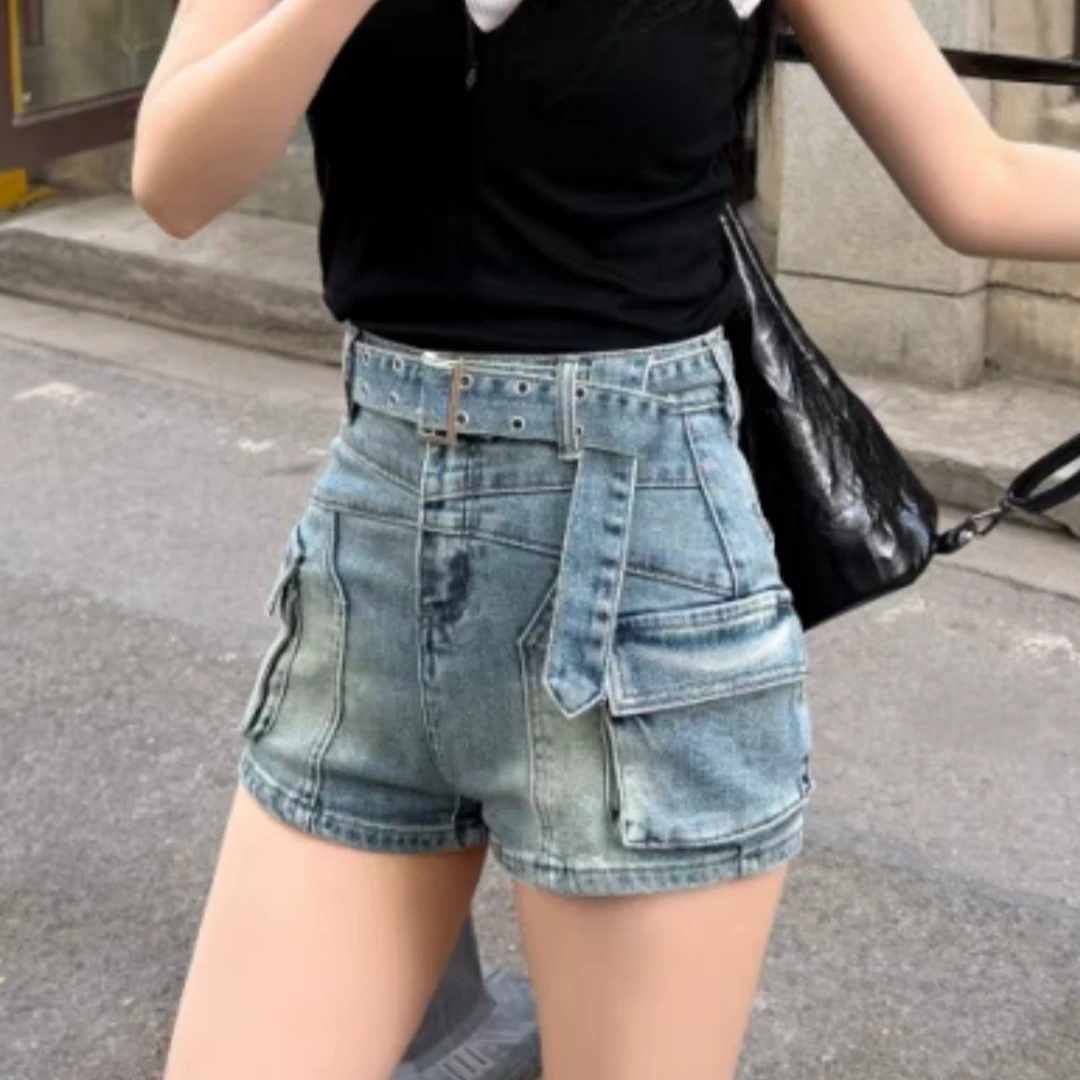 【济州岛】宽腰带搭配双侧大口袋牛仔短裤